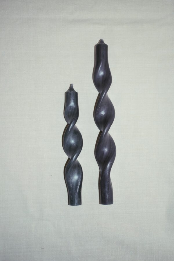 Twisted candle | dark grey