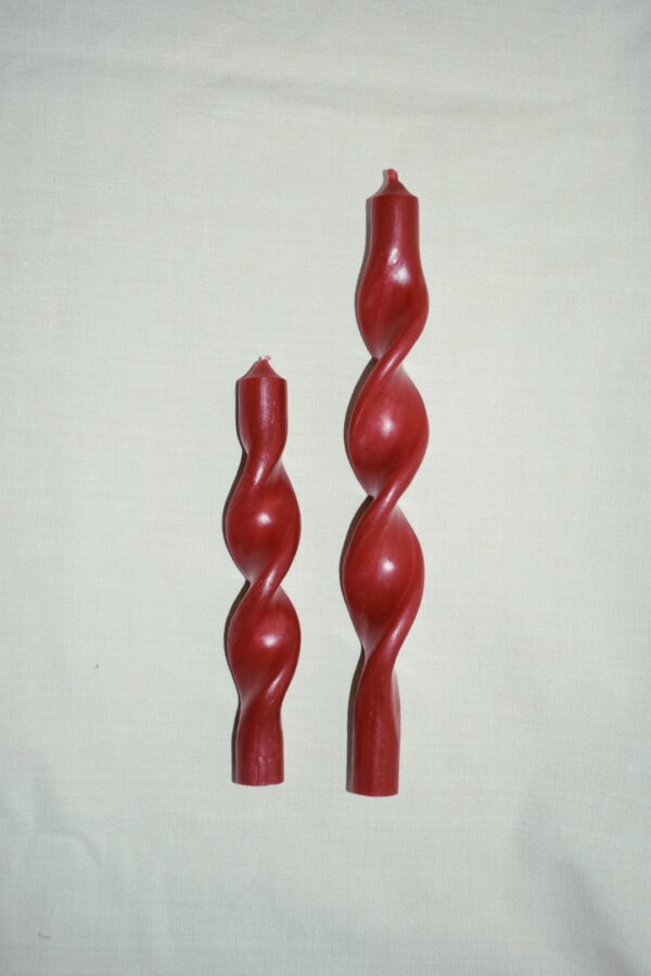 Twisted candle | red