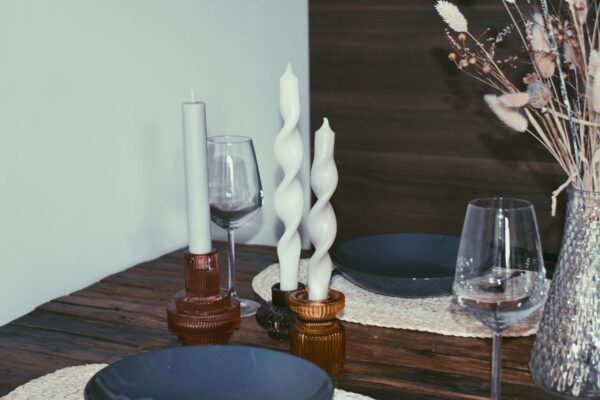 Twisted candle | champagne white - Afbeelding 2