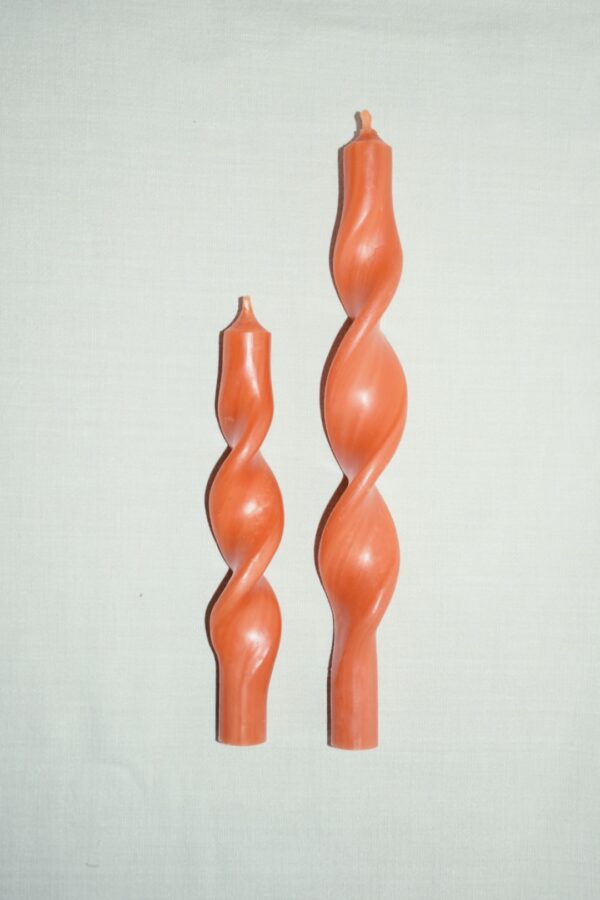 Twisted candle | cognac